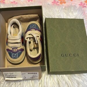 Gucci Kids Beige and Purple Shoes